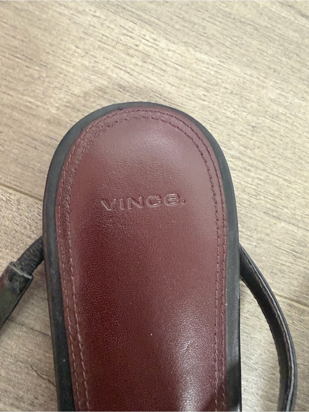 Used women Vince Gilia Hardware-Accent Leather Mules size 10 - Picture 8 of 10